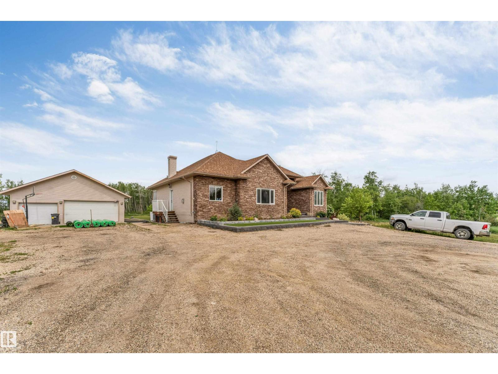 #330 50150 RGE RD 232 NE — photo 65