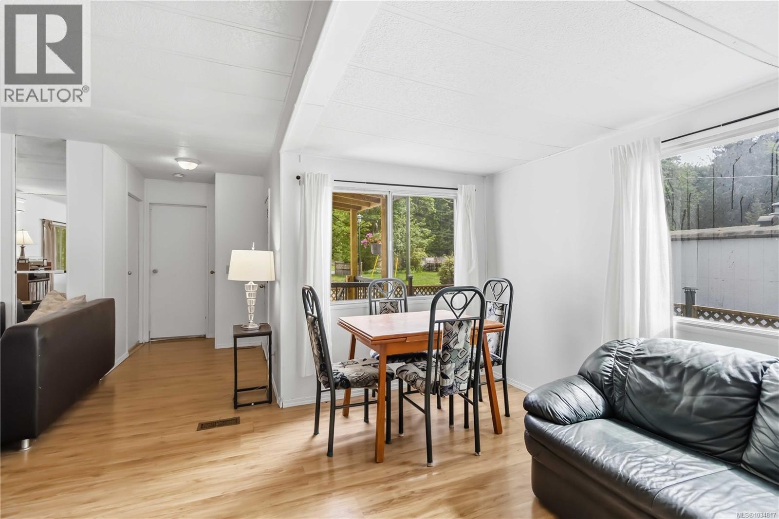 #3 2670 Sooke River Rd - 16
