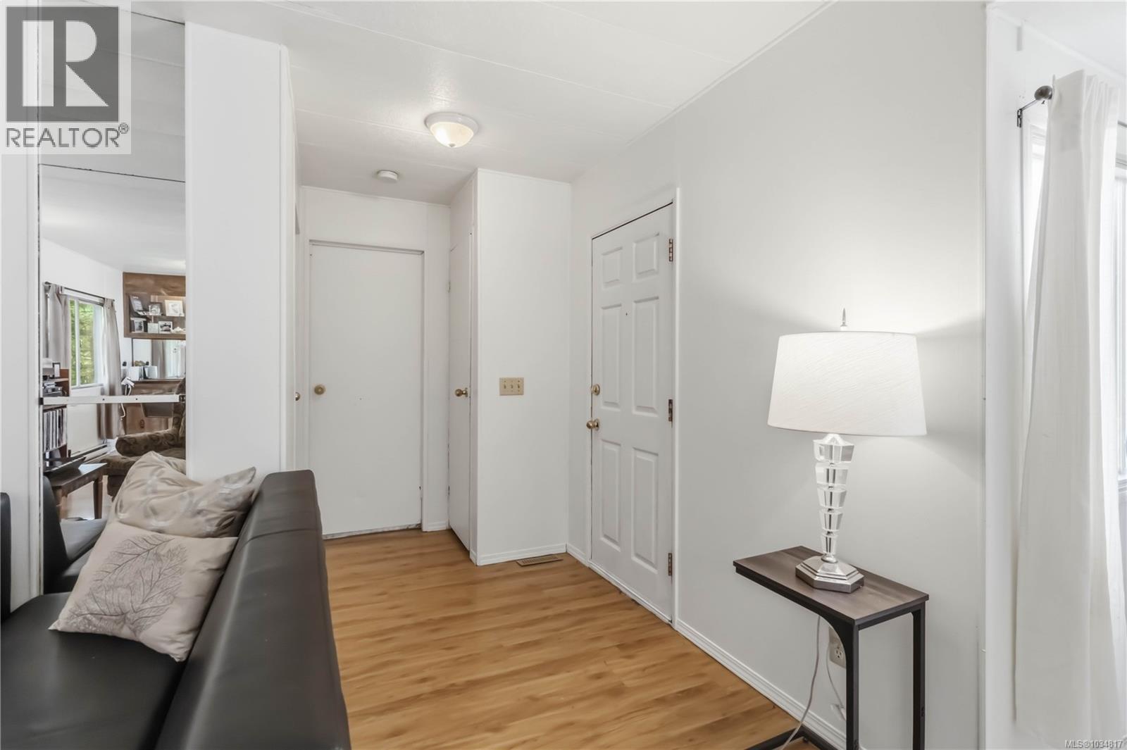 #3 2670 Sooke River Rd - 17