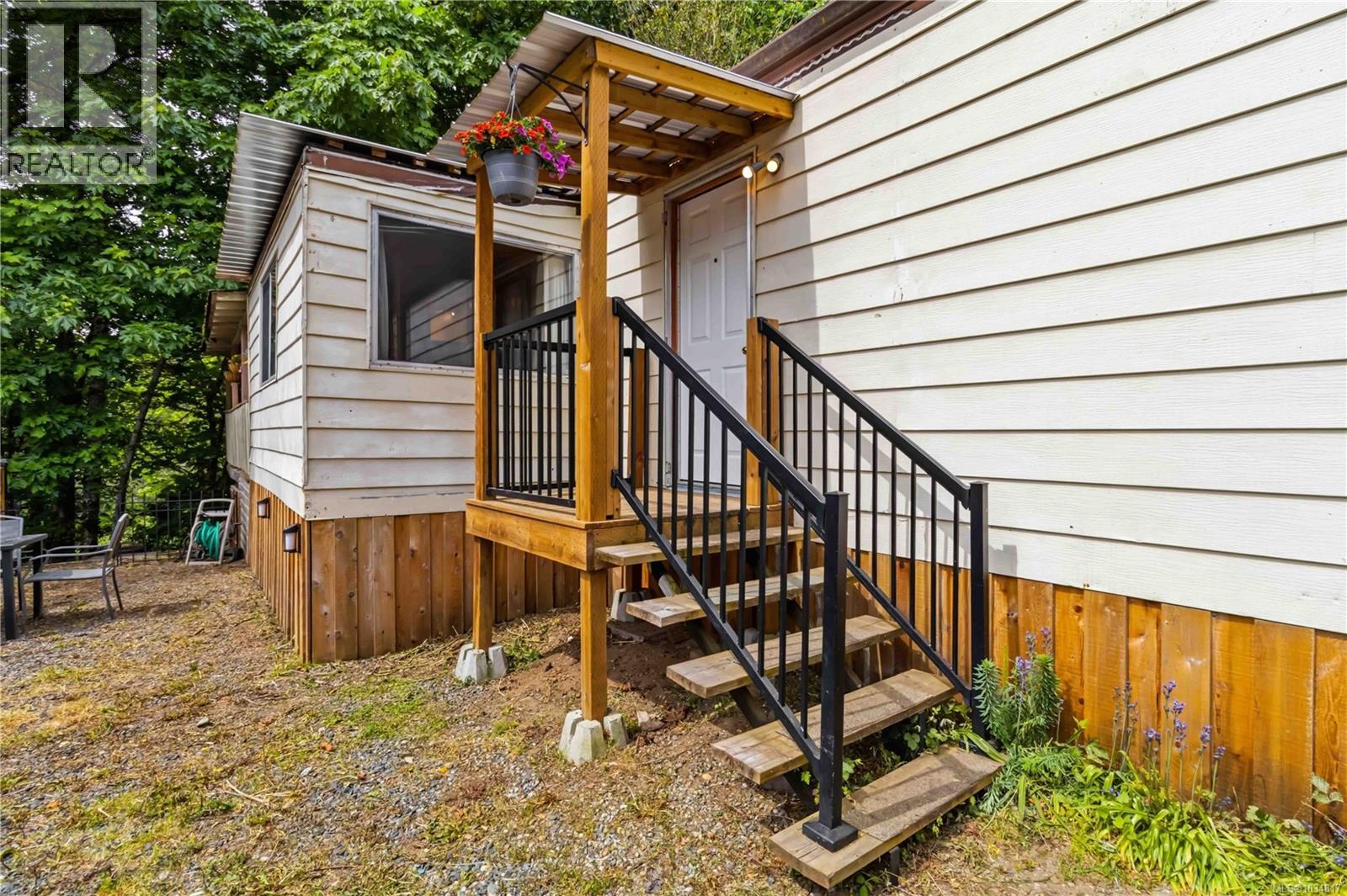 #3 2670 Sooke River Rd - 5
