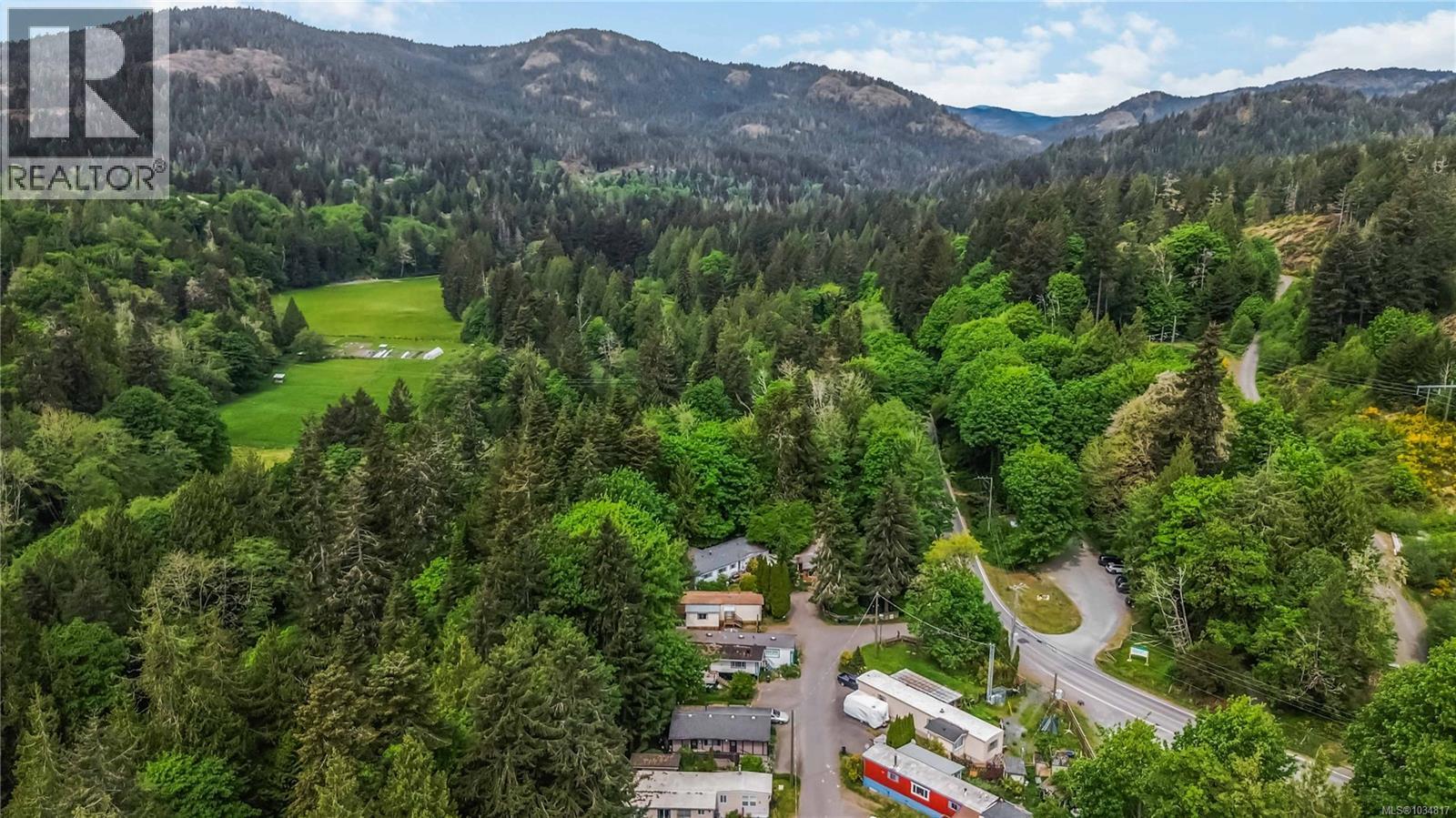 #3 2670 Sooke River Rd - 33