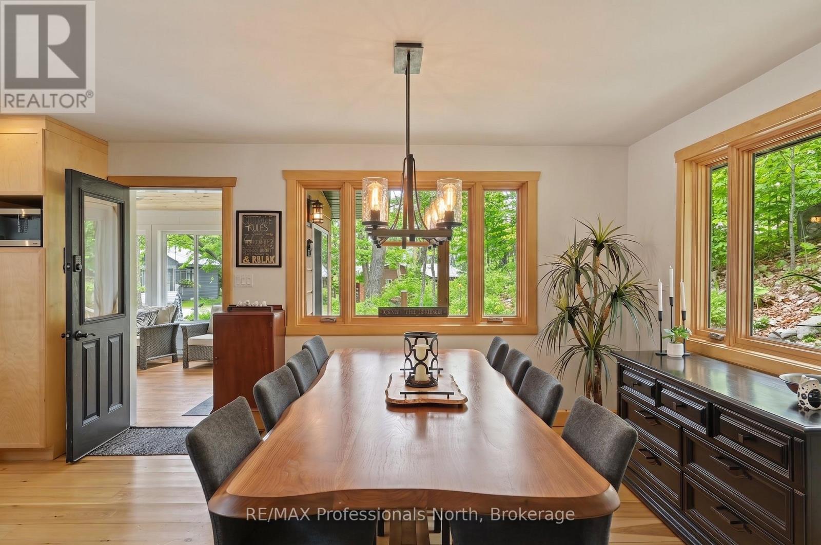 1015 BLUESTONE LANE - 13