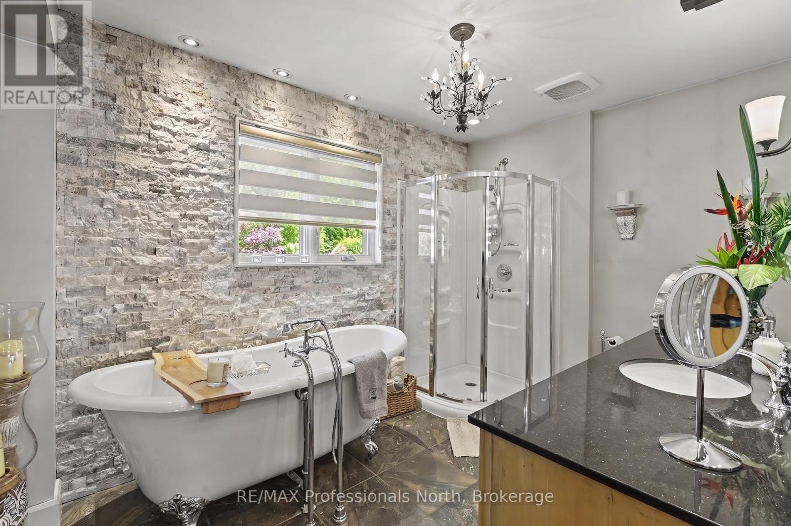 1015 BLUESTONE LANE - 19