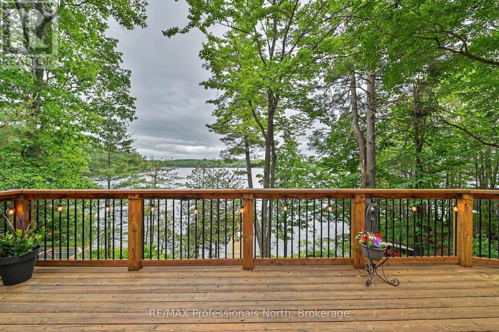 1015 BLUESTONE LANE - 23