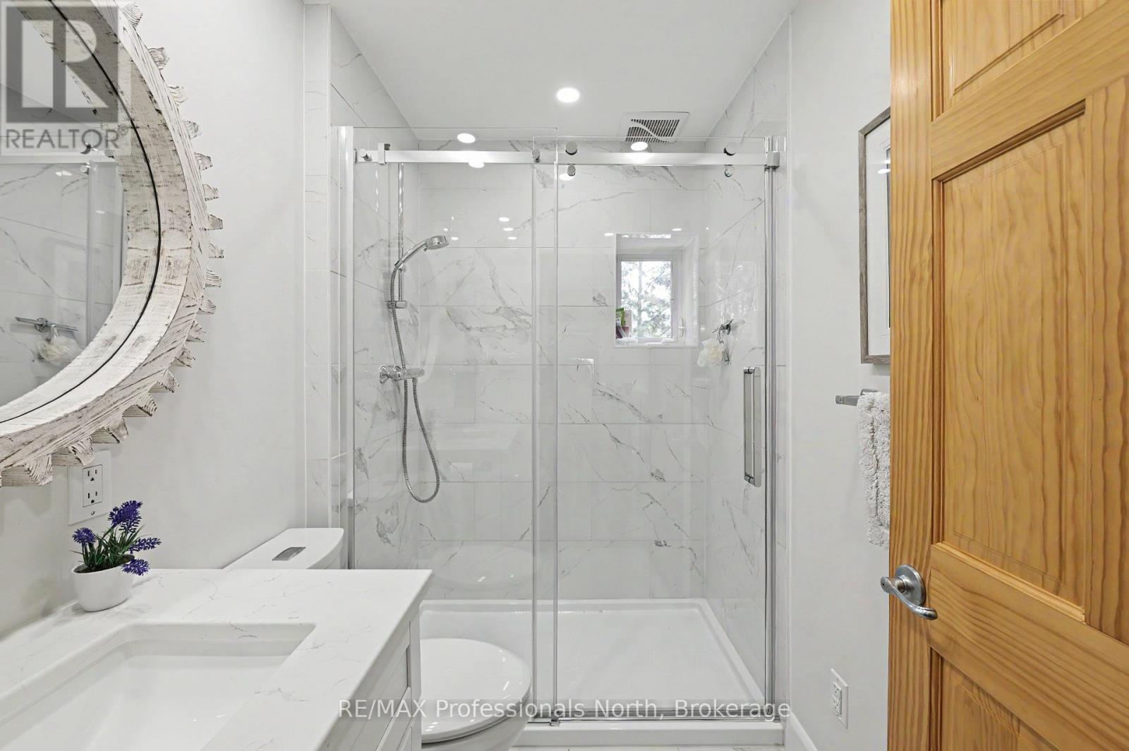 1015 BLUESTONE LANE - 33