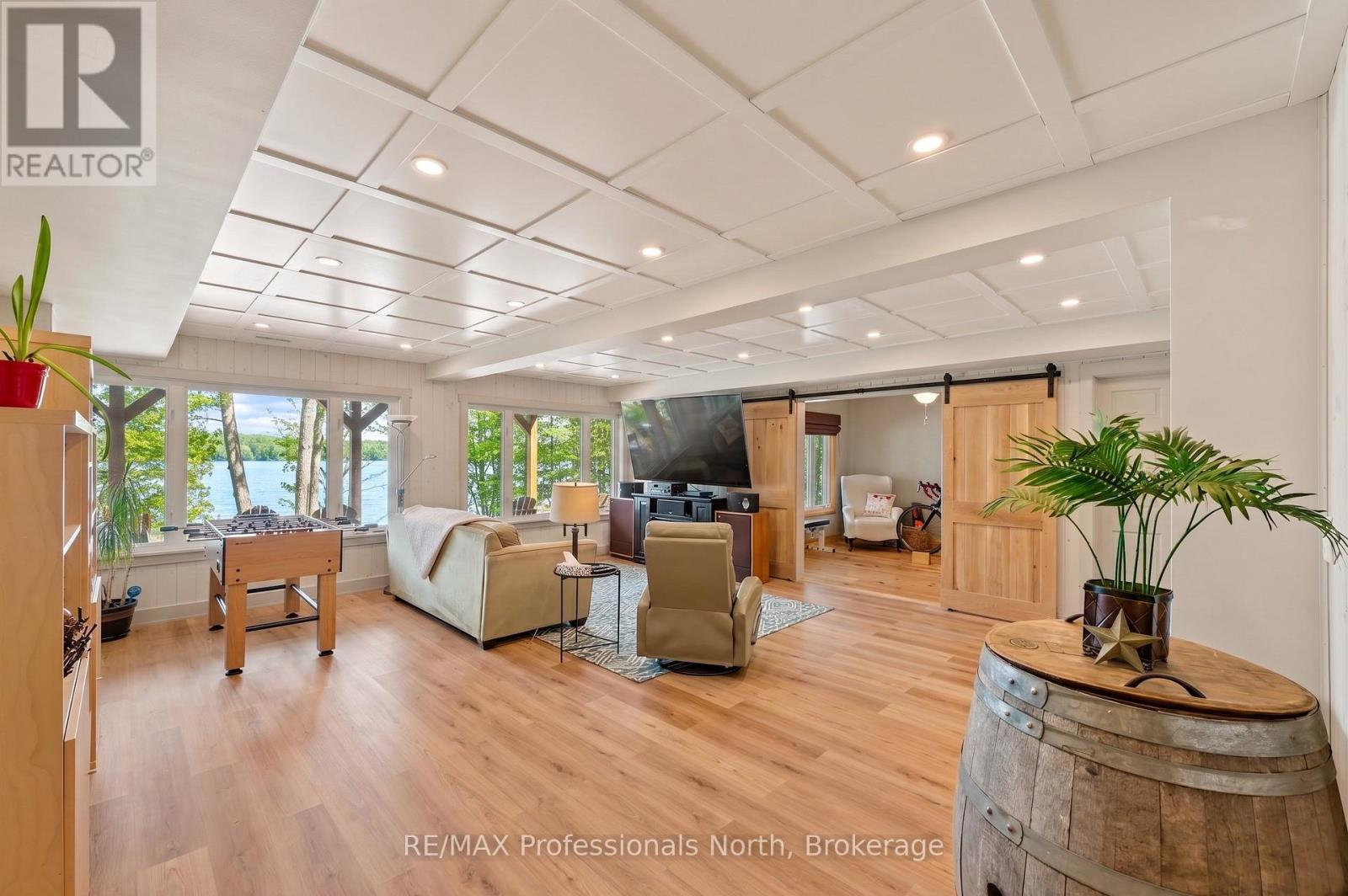 1015 BLUESTONE LANE - 36