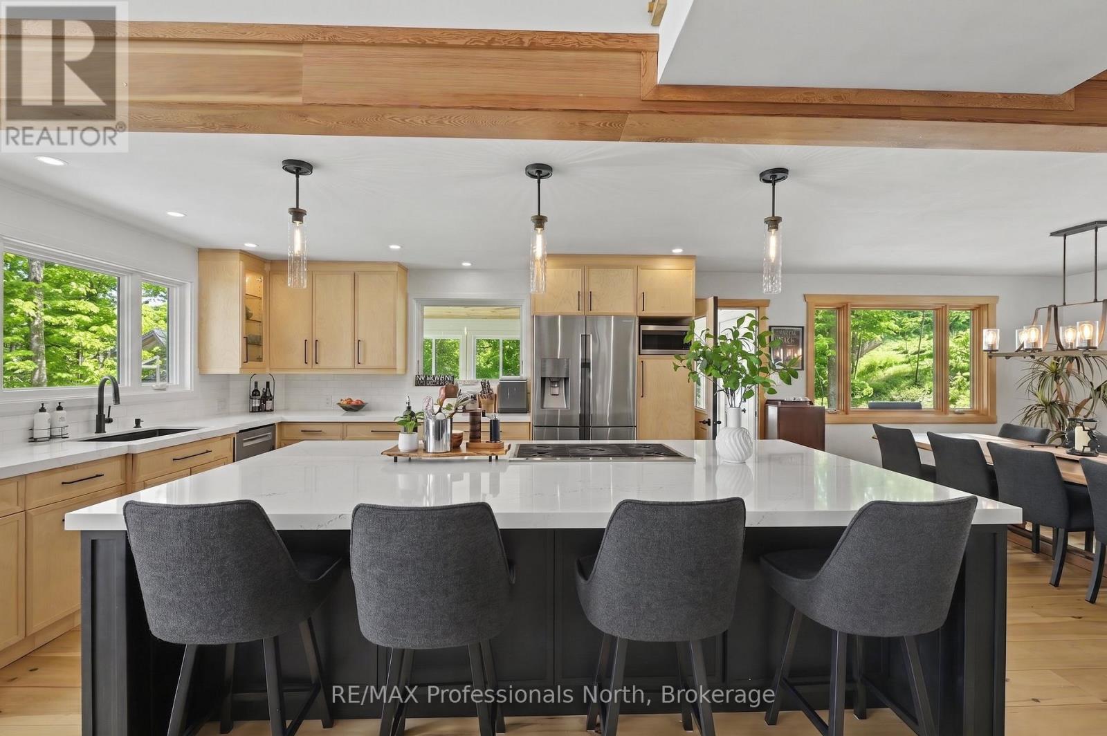 1015 BLUESTONE LANE - 6