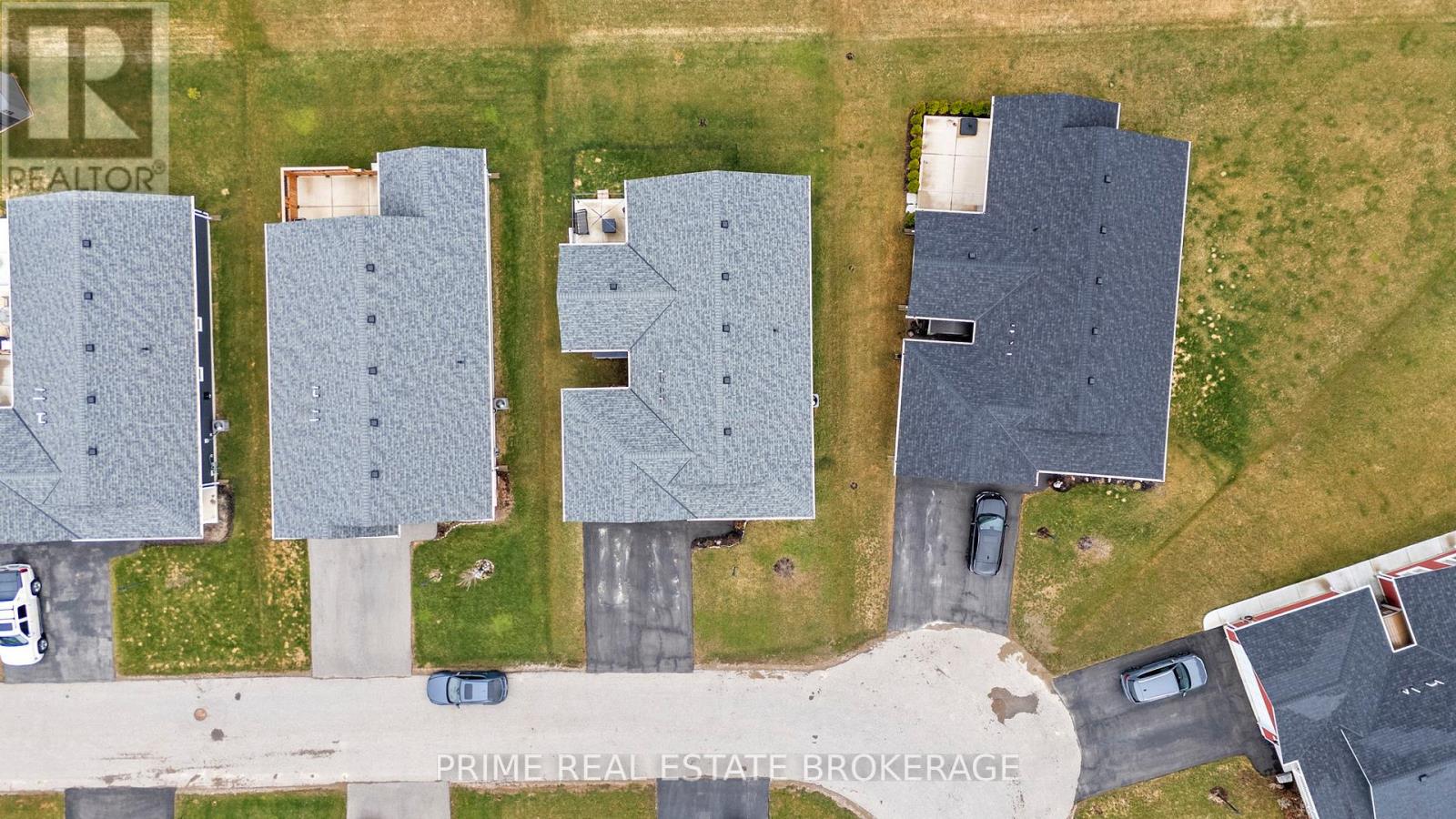 181 LAKE BREEZE DRIVE - 28
