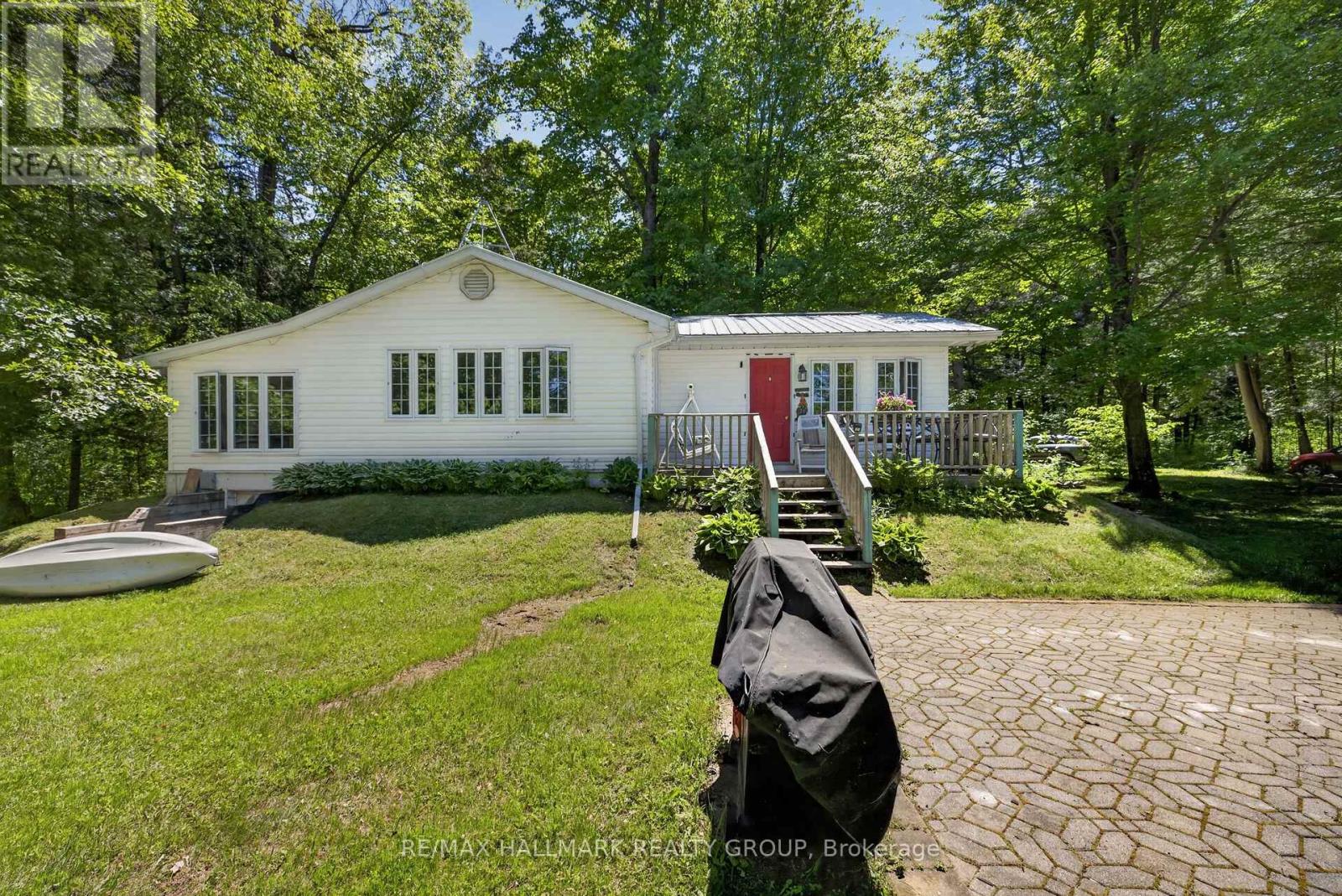 2432 BATHURST 2ND CONCESSION - 1