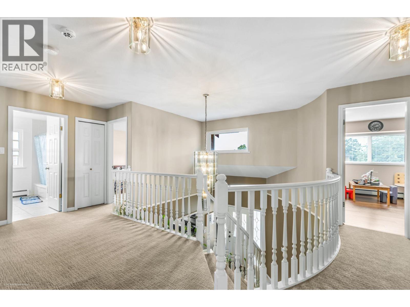 6227 CRESCENT PLACE, Delta
