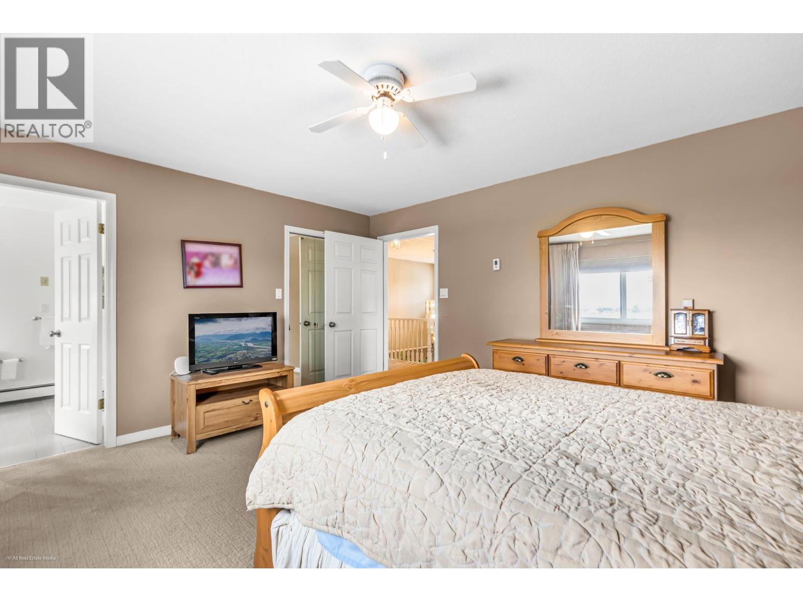 6227 CRESCENT PLACE, Delta