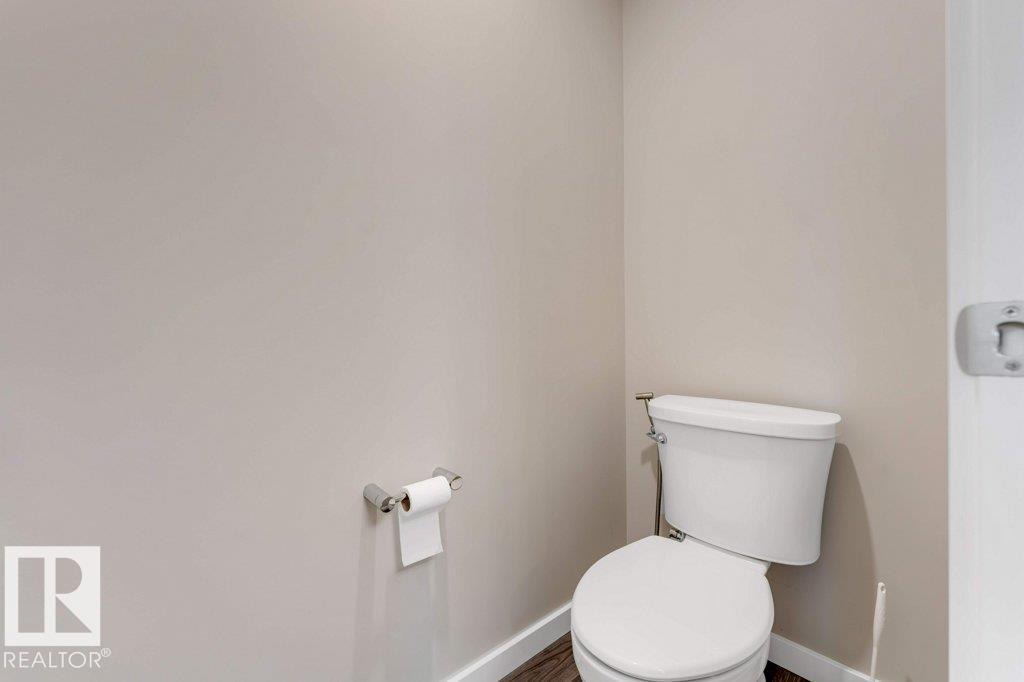 213 CHARLESWORTH DR SW — photo 17