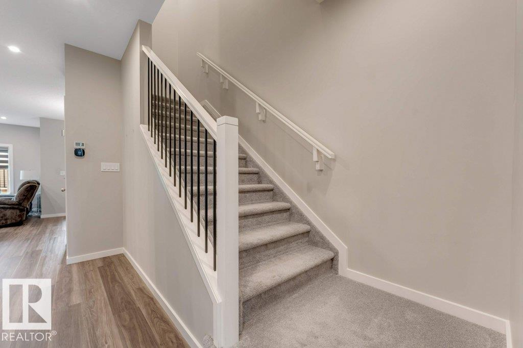 213 CHARLESWORTH DR SW — photo 18