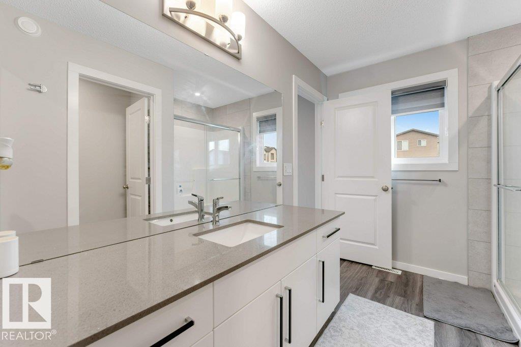213 CHARLESWORTH DR SW — photo 21