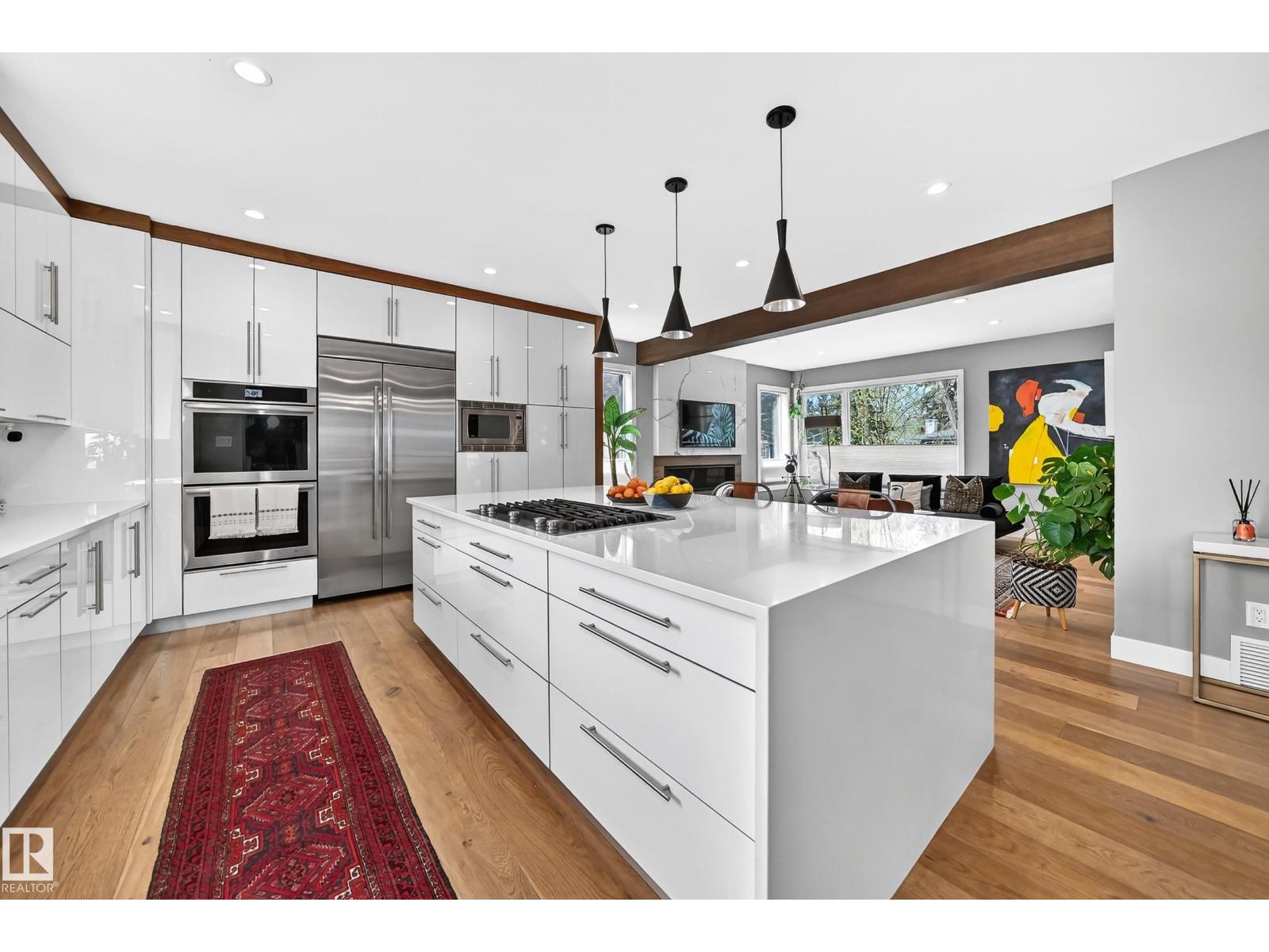 9235 148 ST NW - 13
