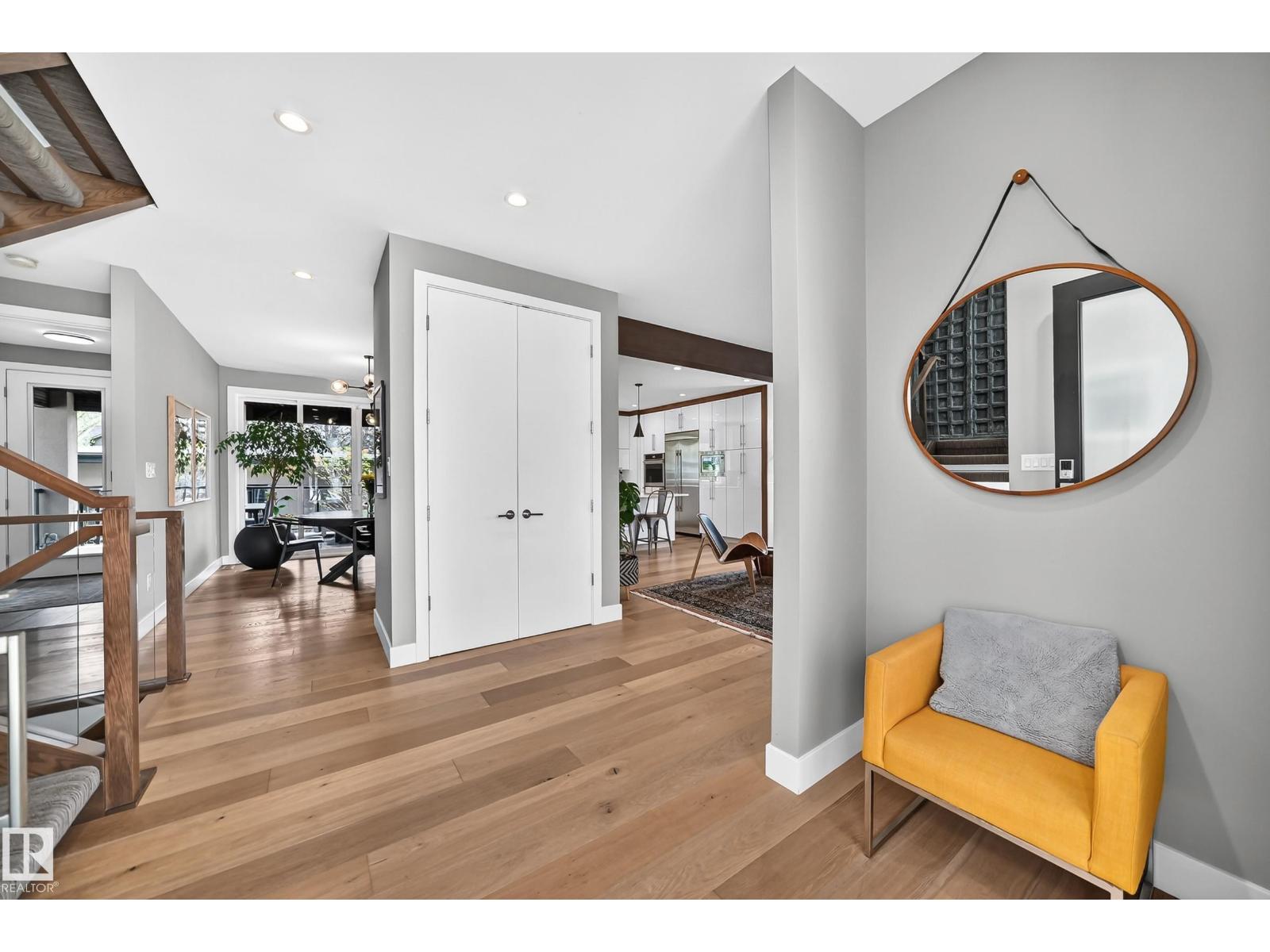 9235 148 ST NW - 5