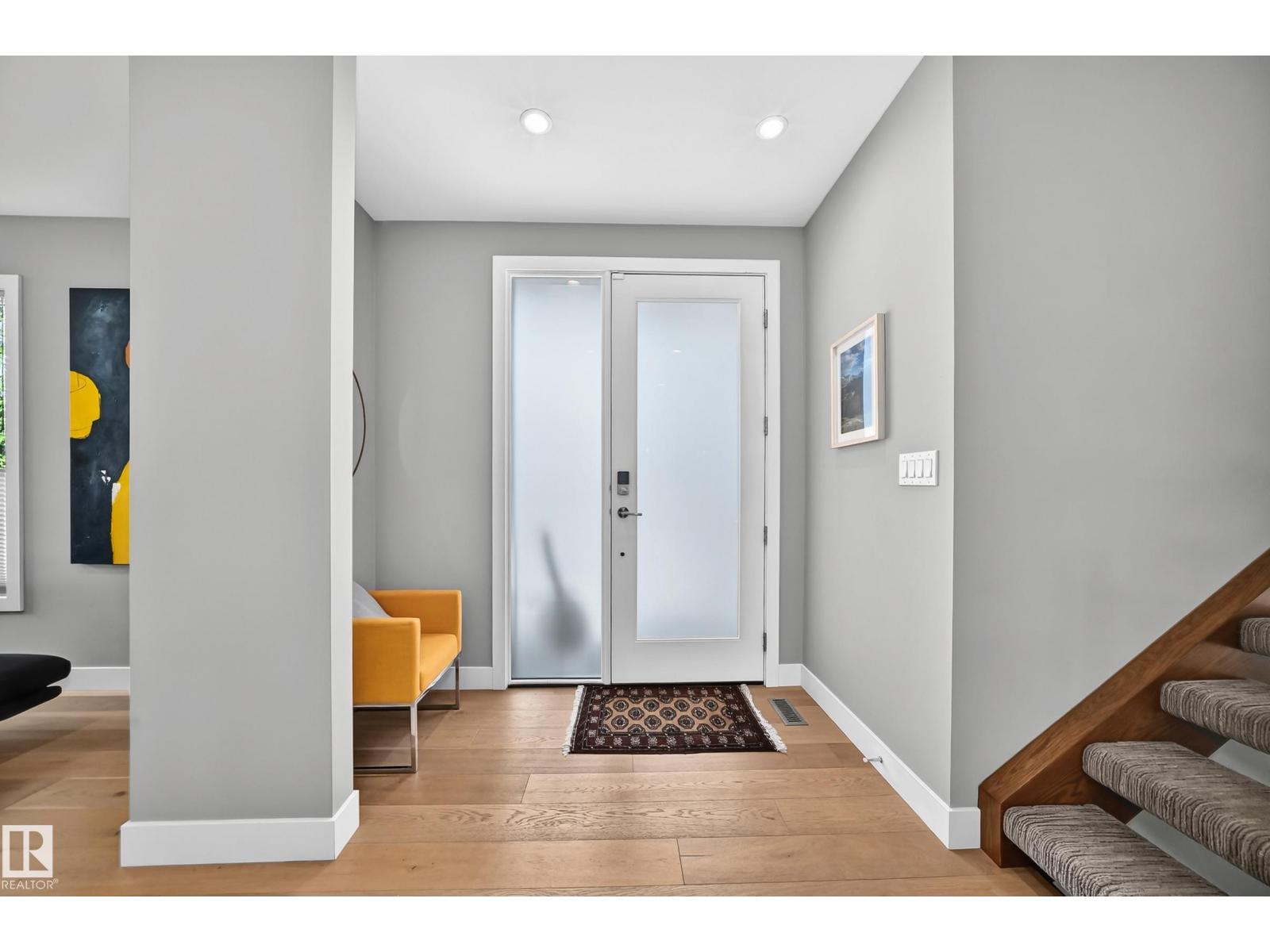 9235 148 ST NW - 4