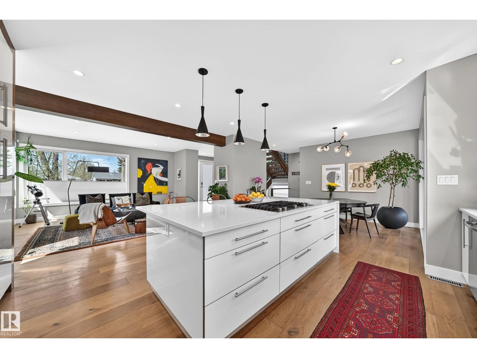 9235 148 ST NW - 16