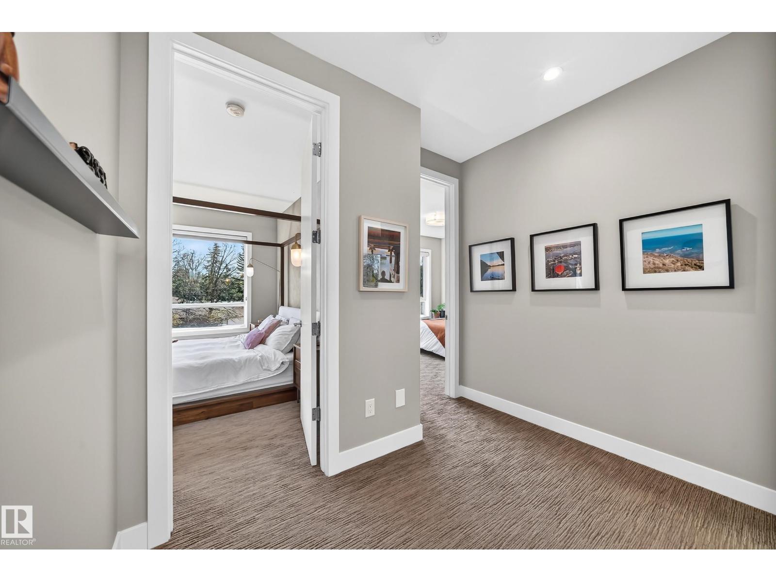 9235 148 ST NW - 32