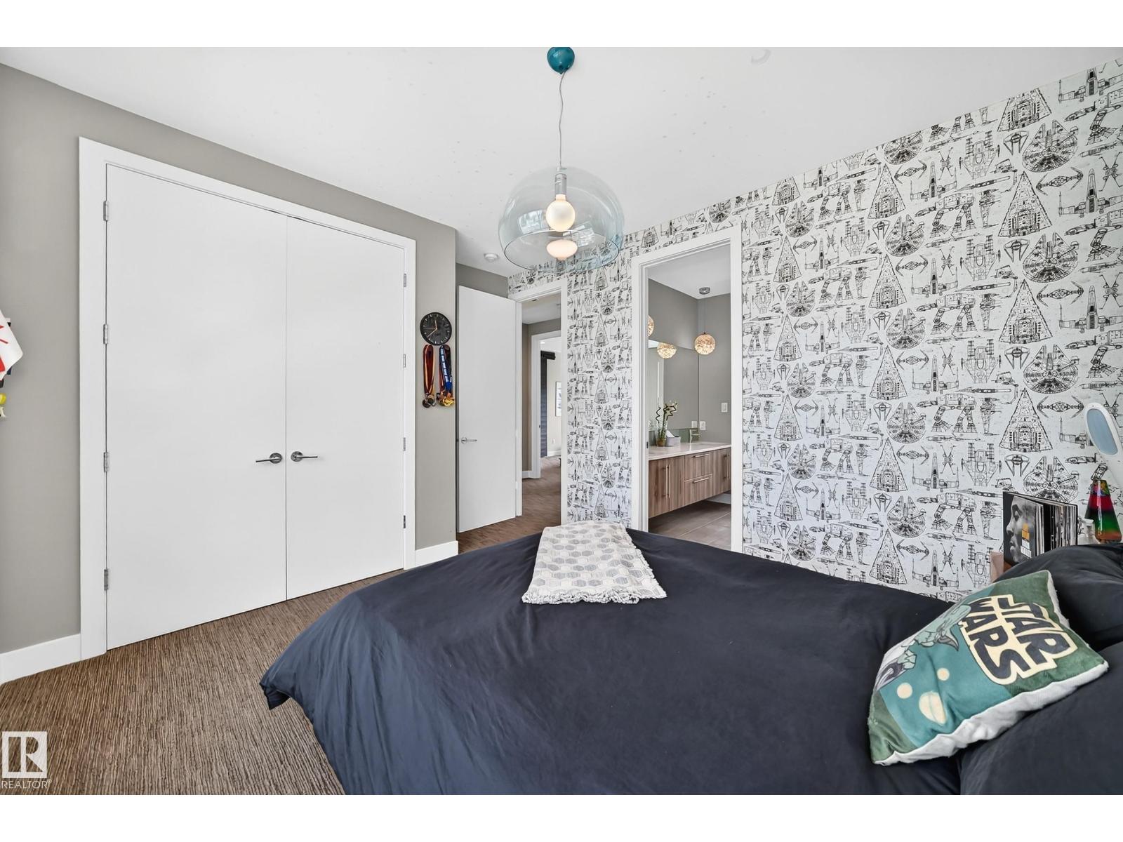 9235 148 ST NW - 42