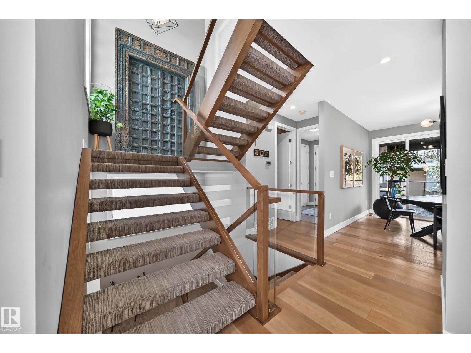 9235 148 ST NW - 22
