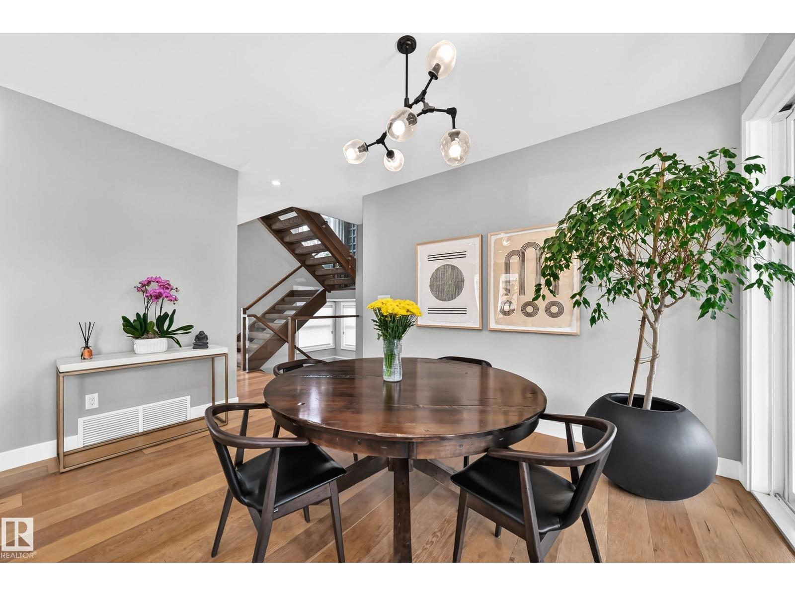 9235 148 ST NW - 19