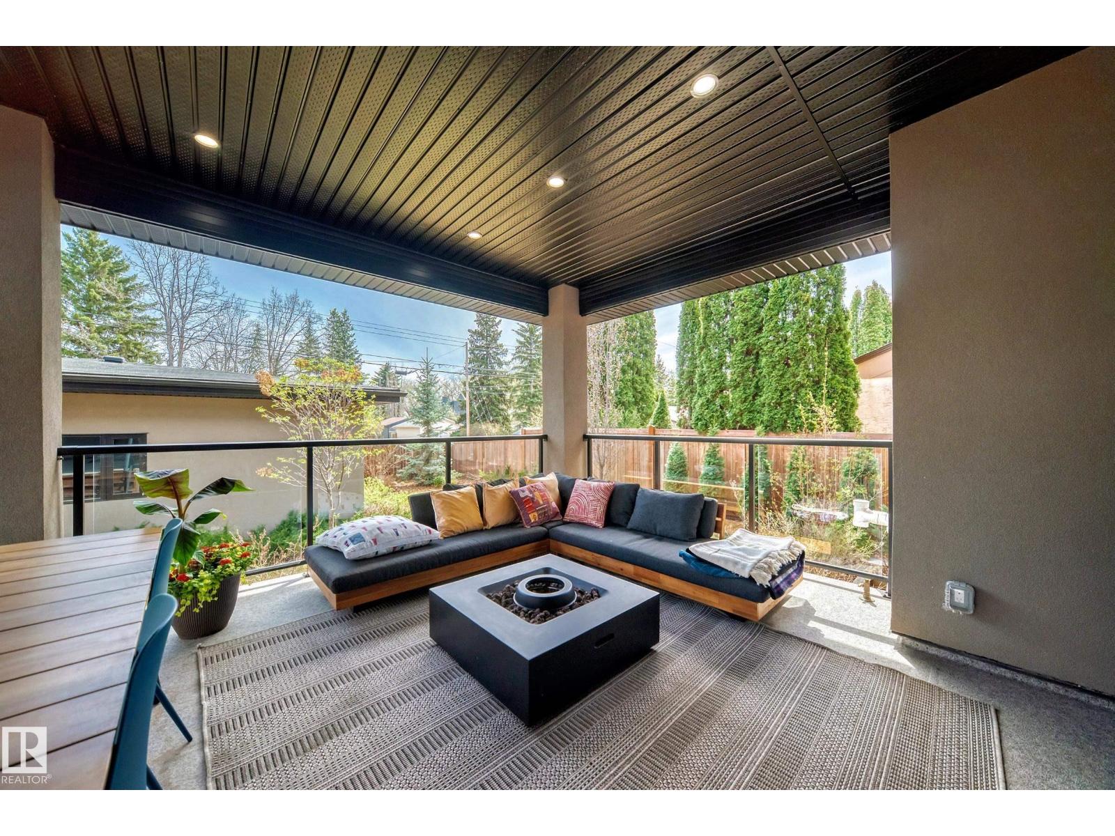 9235 148 ST NW - 28