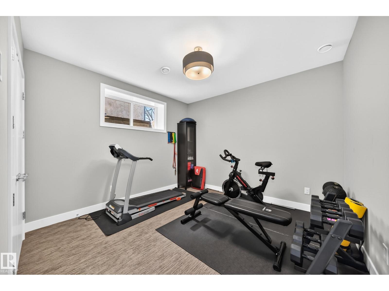 9235 148 ST NW - 61