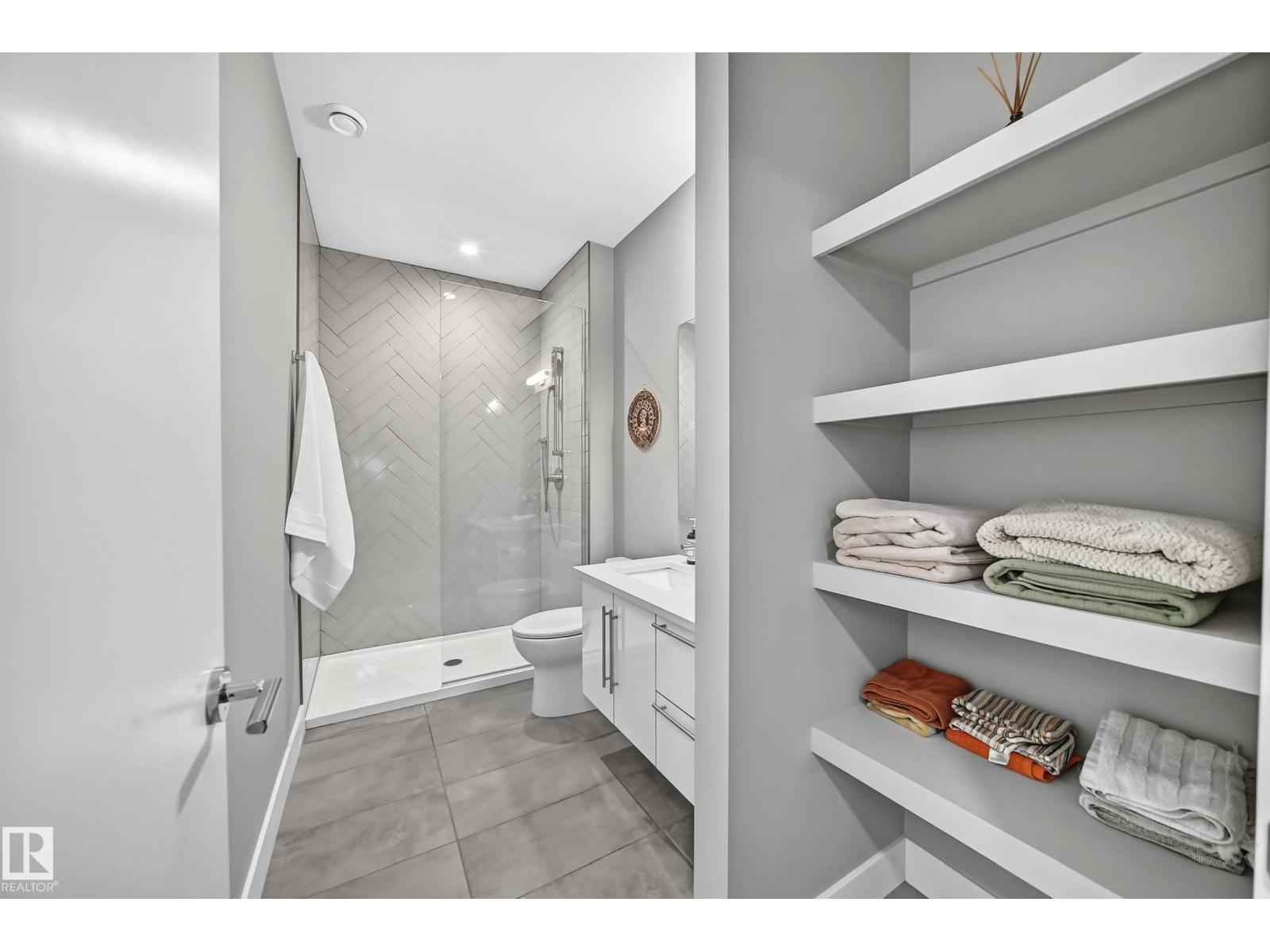 9235 148 ST NW - 59