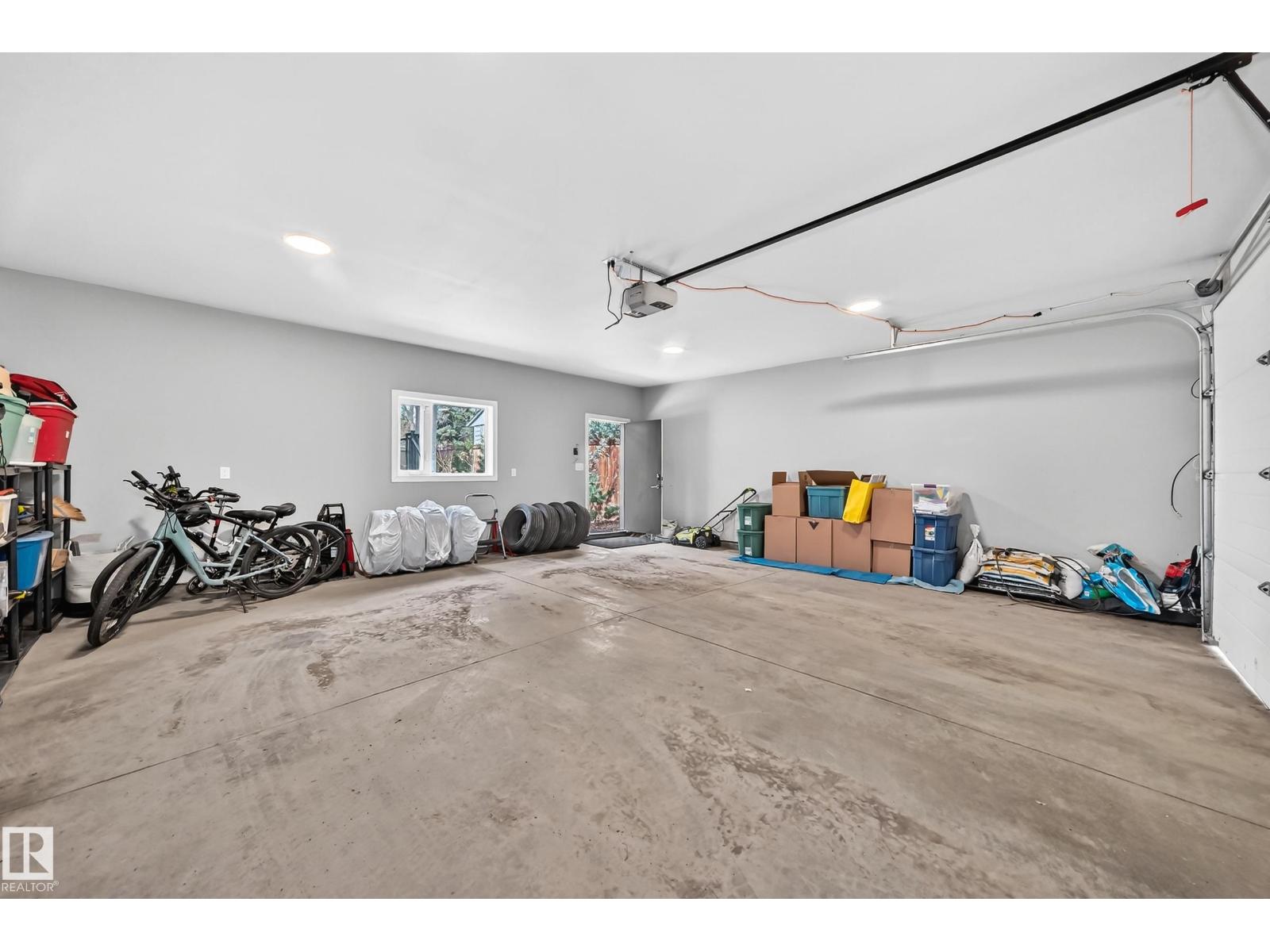 9235 148 ST NW - 70