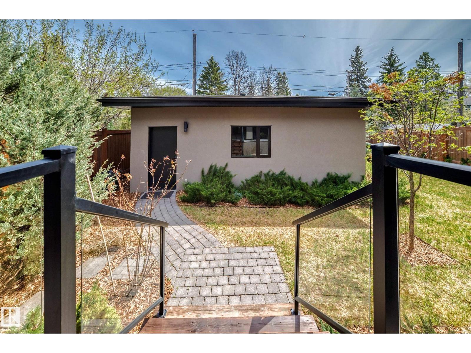 9235 148 ST NW - 67