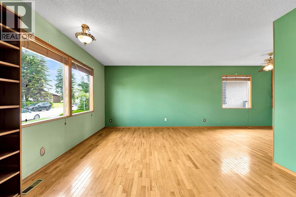 4127 Maryvale Road NE - 5