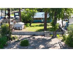 189 Alpine Road, Christina Lake, BC V0H1E1 Photo 24