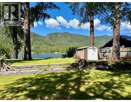 189 Alpine Road, Christina Lake, BC V0H1E1 Photo 40