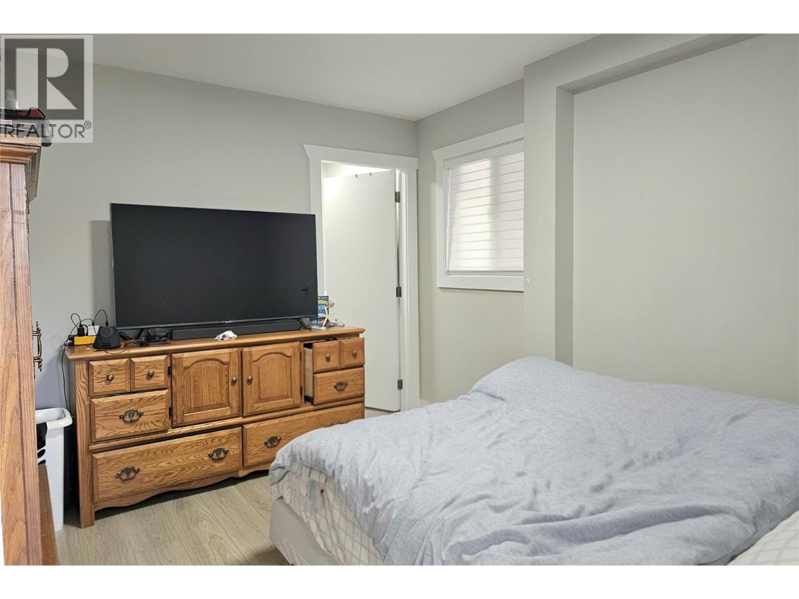 1635-1637 Findlay Road - 38