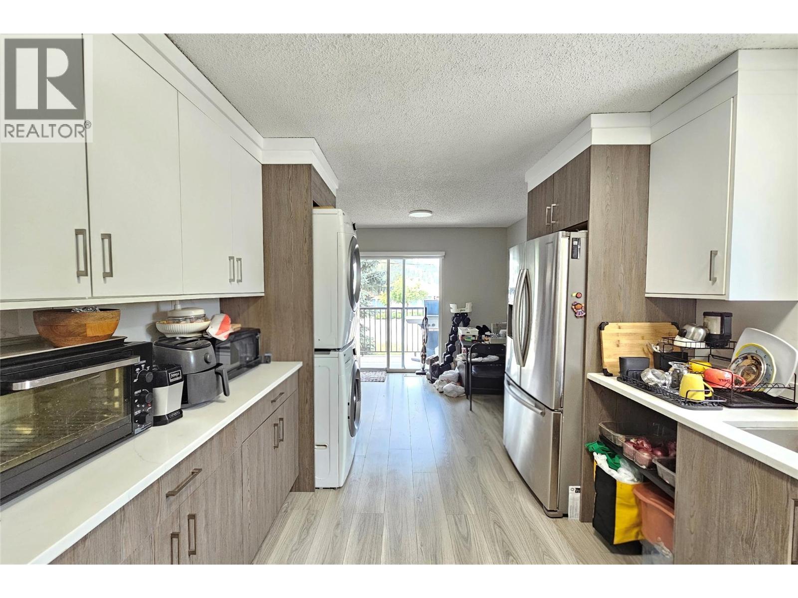 1635-1637 Findlay Road - 10