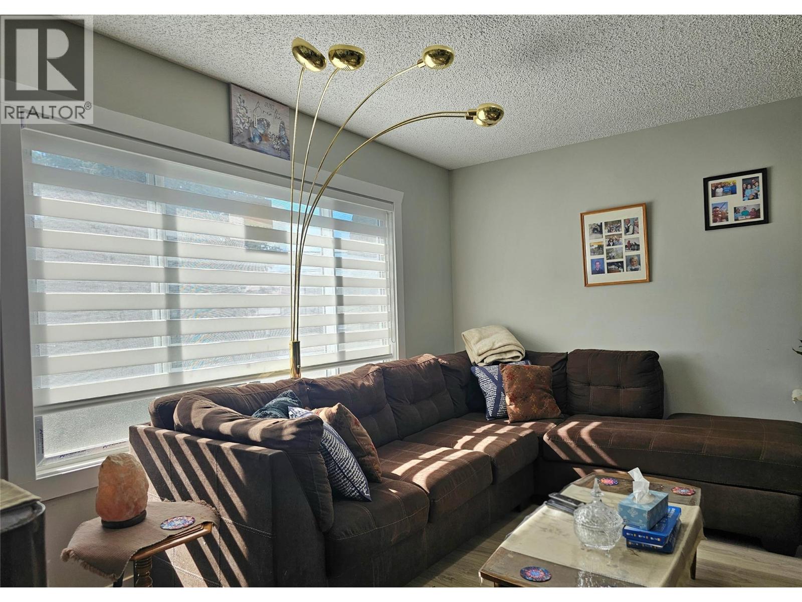 1635-1637 Findlay Road - 26