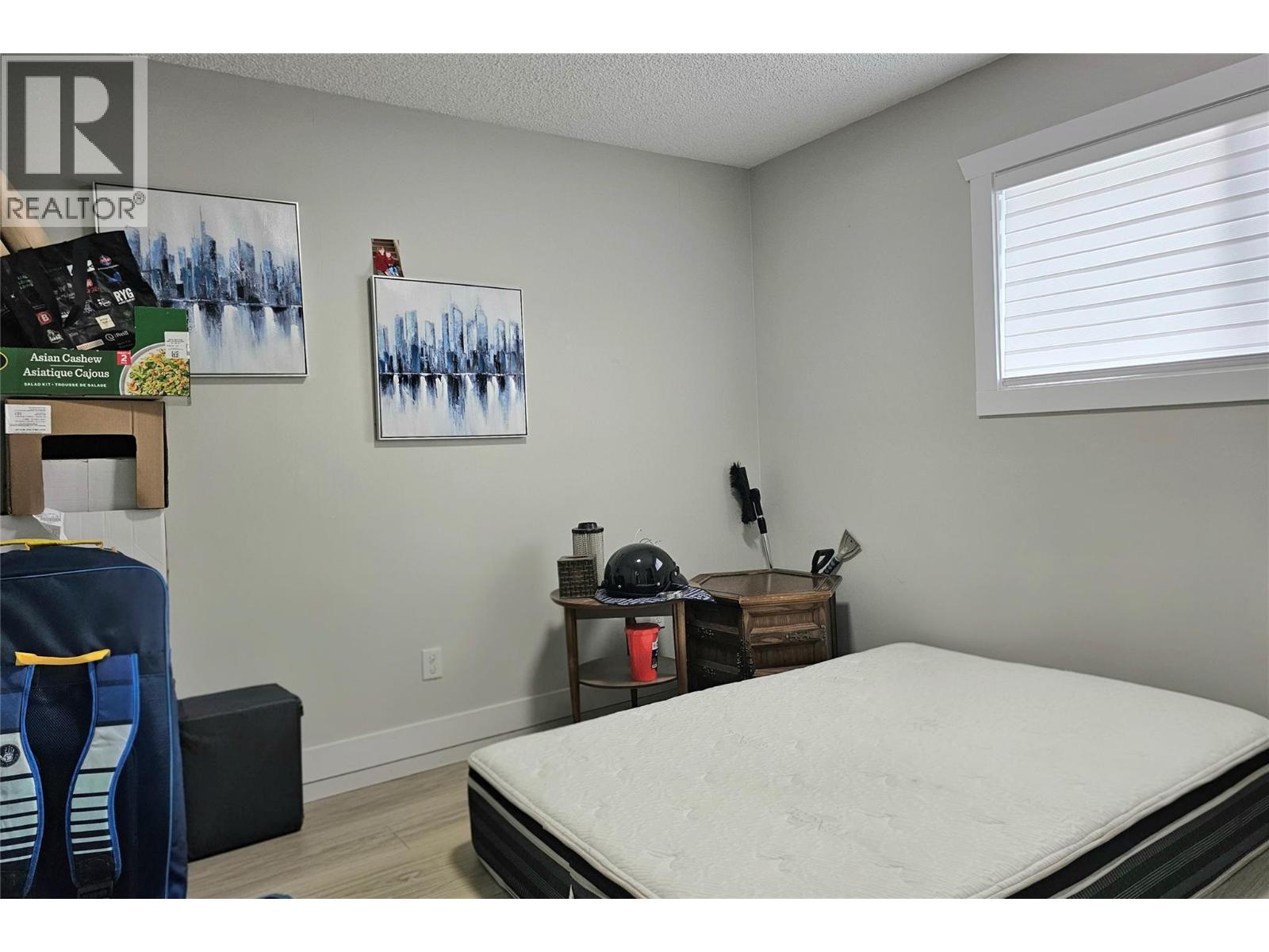 1635-1637 Findlay Road - 33