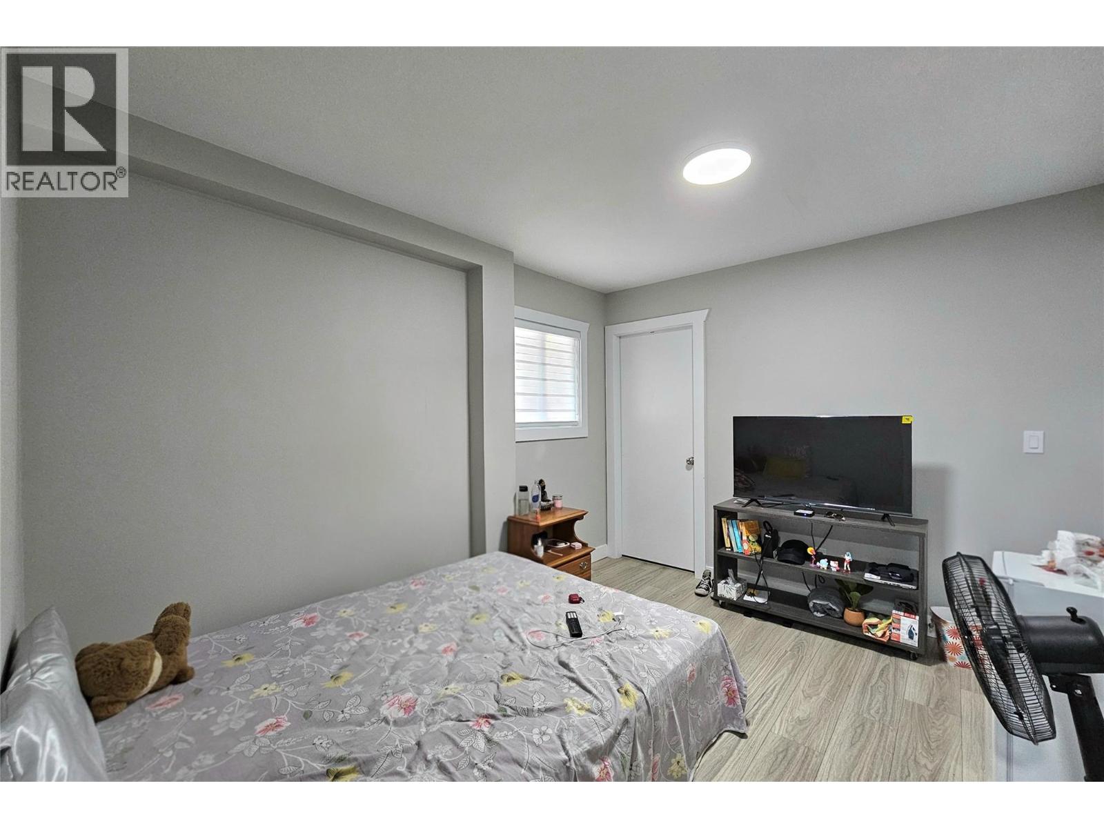 1635-1637 Findlay Road - 14