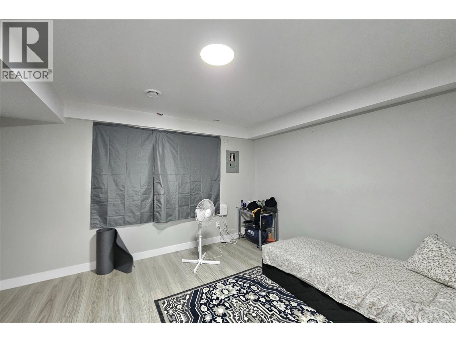 1635-1637 Findlay Road - 41