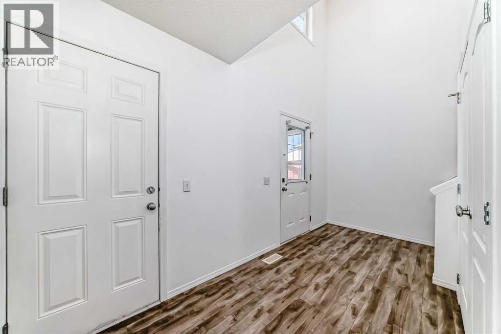 120 Springmere Grove - 6
