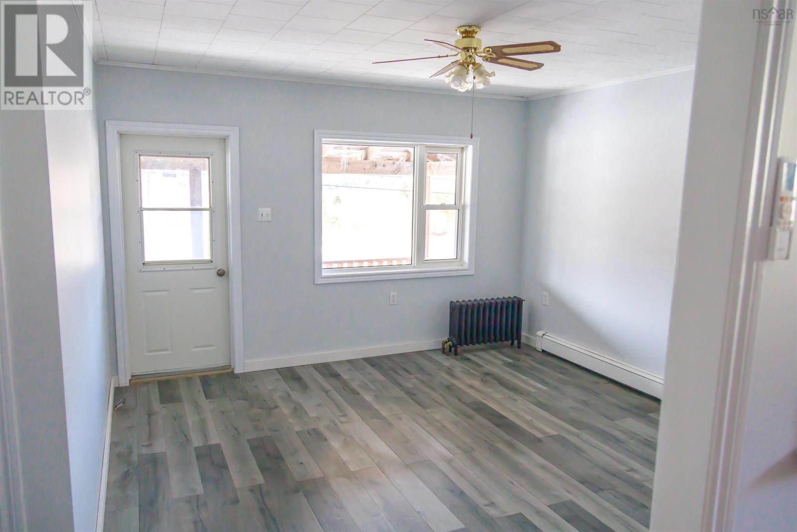1011 East Margaree Road - 18