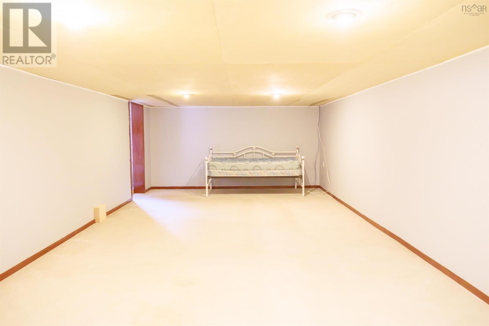 1011 East Margaree Road - 45