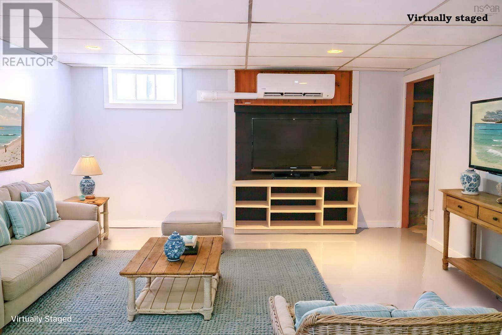 1011 East Margaree Road - 50