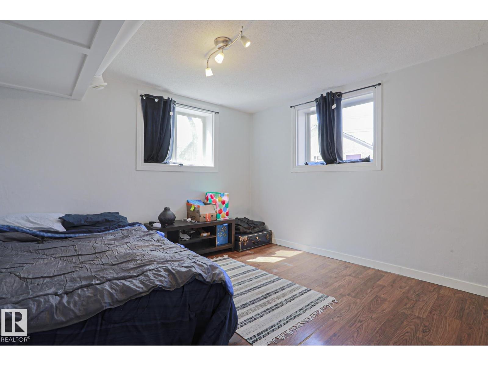 12418 93 ST NW - 31