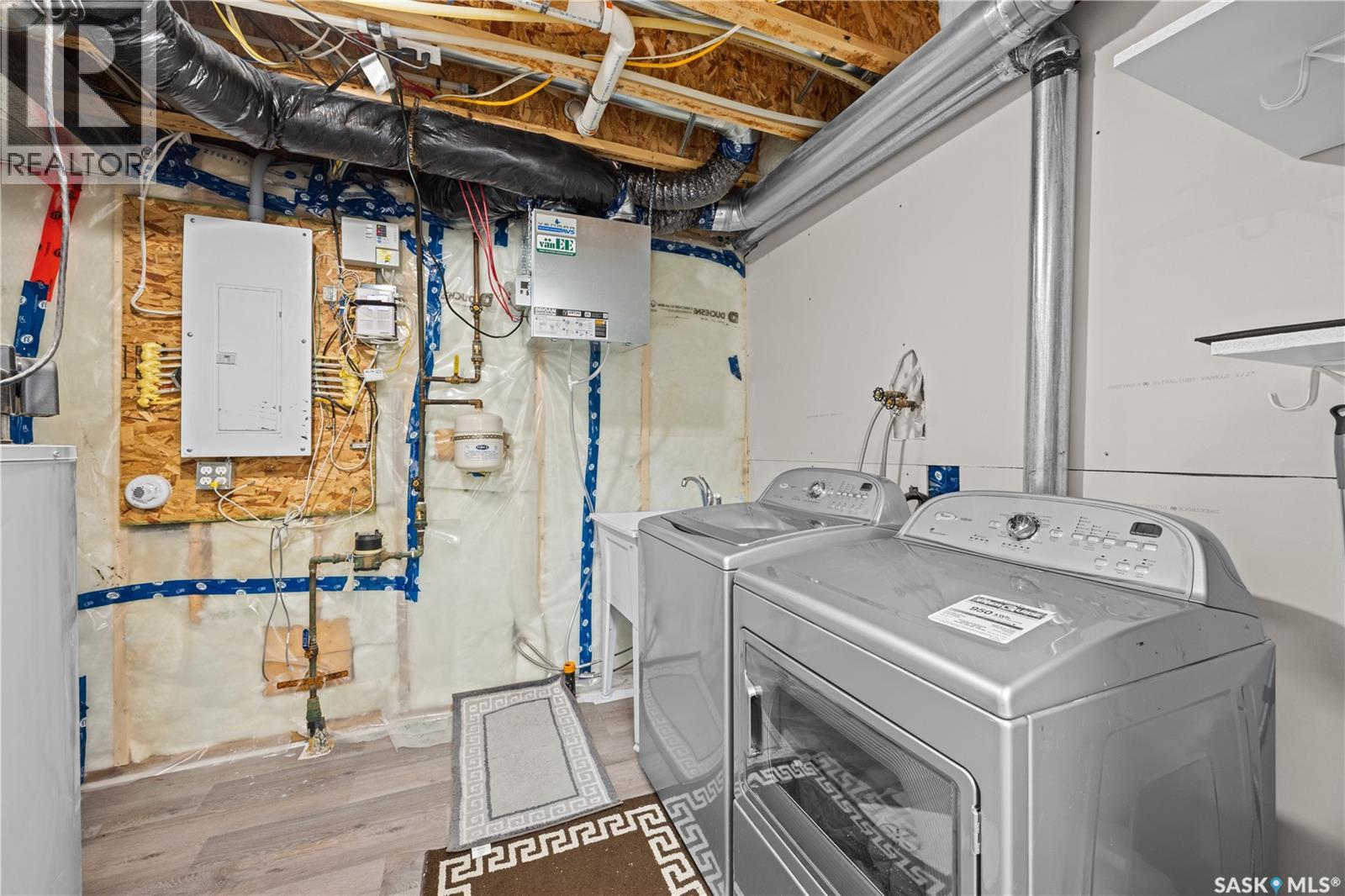 610 Stonebridge COMMON — photo 43