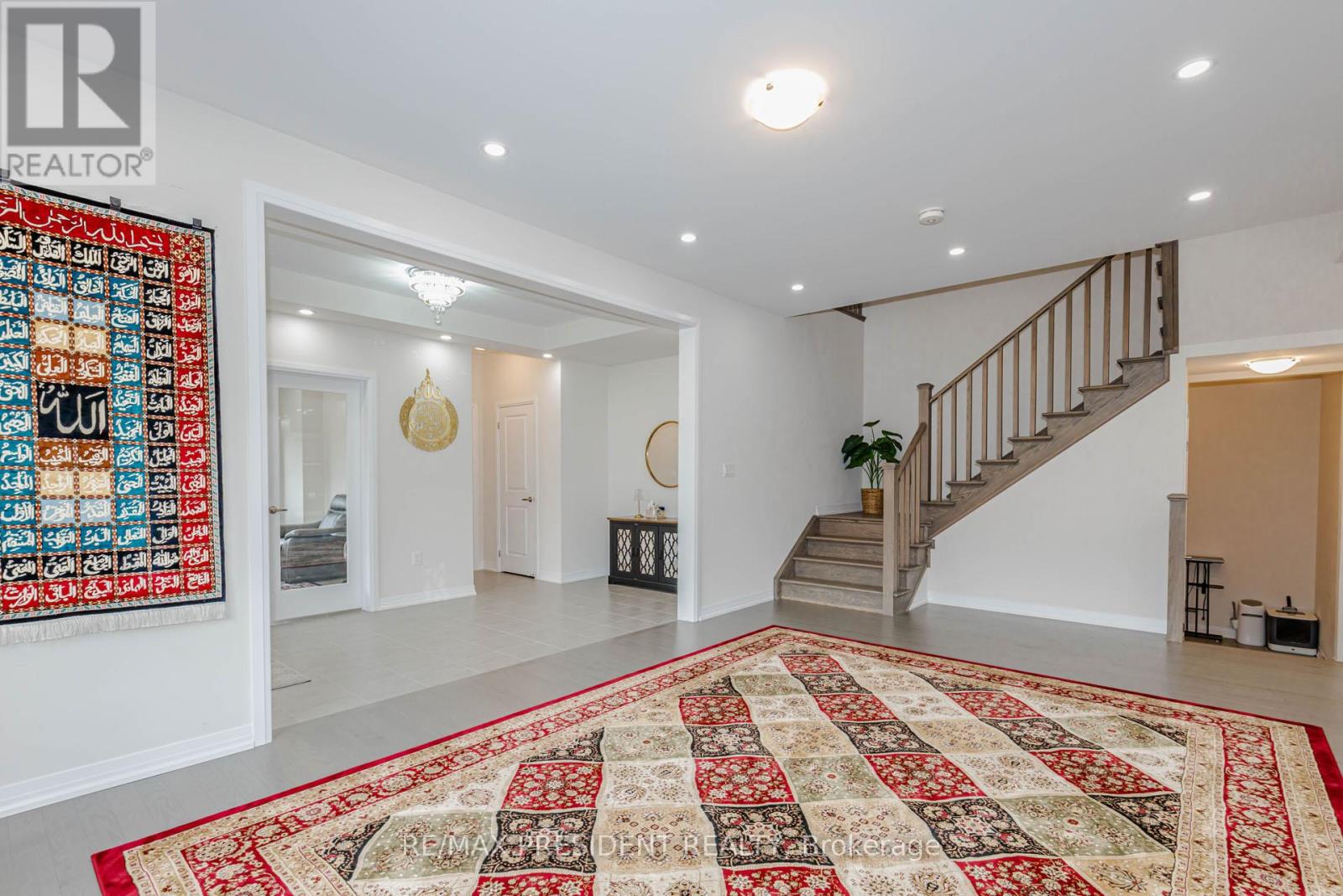 405 NEWMAN DRIVE - 10