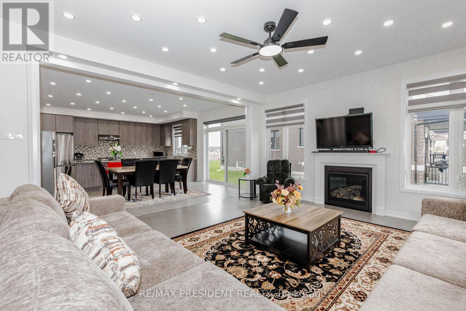 405 NEWMAN DRIVE - 14