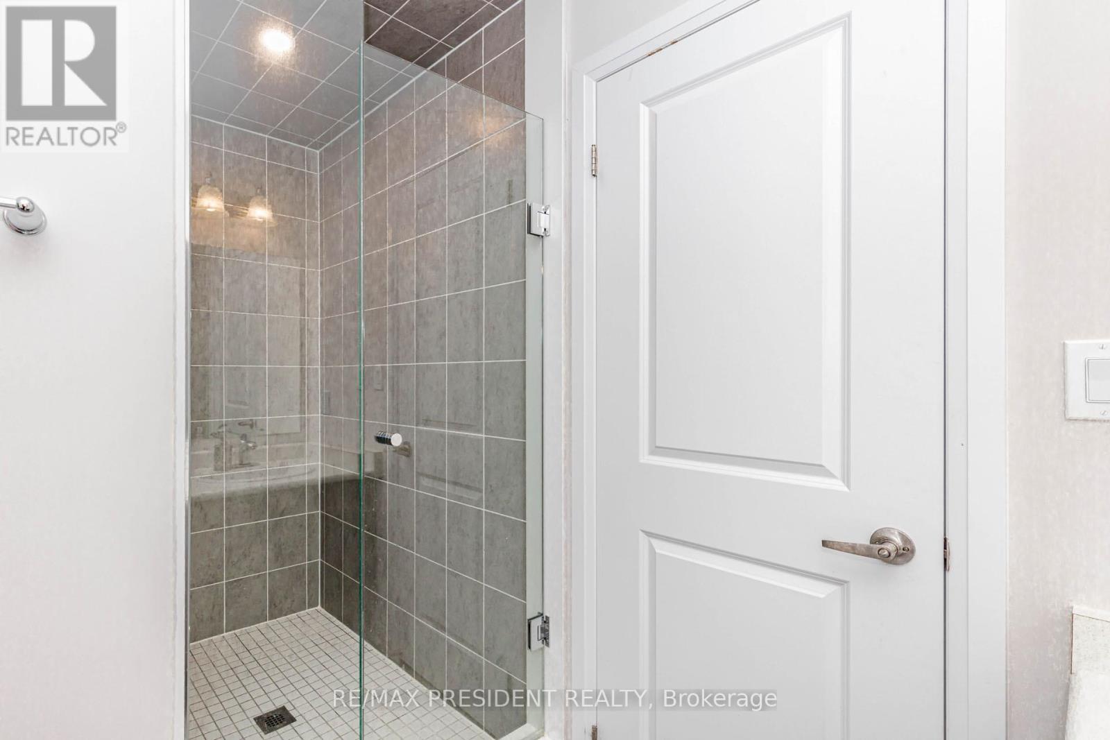405 NEWMAN DRIVE - 35