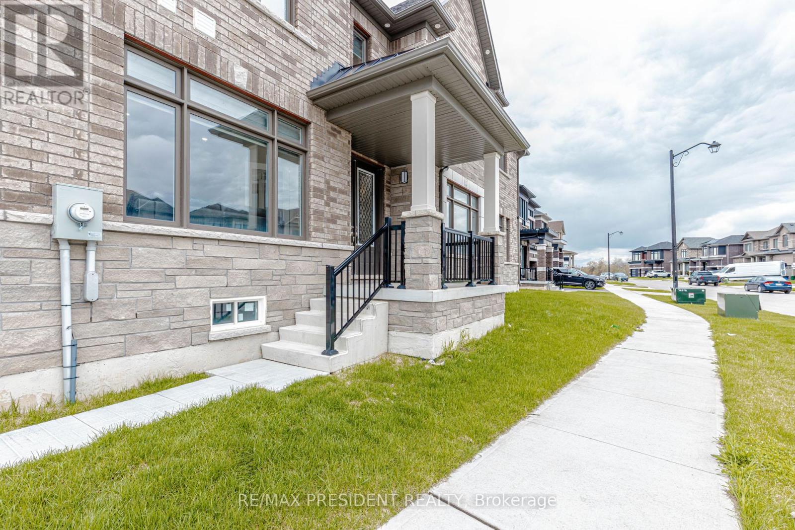 405 NEWMAN DRIVE - 4